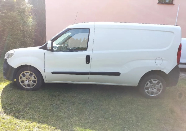 Fiat Doblo cena 35000 przebieg: 331235, rok produkcji 2017 z Trzebnica małe 16